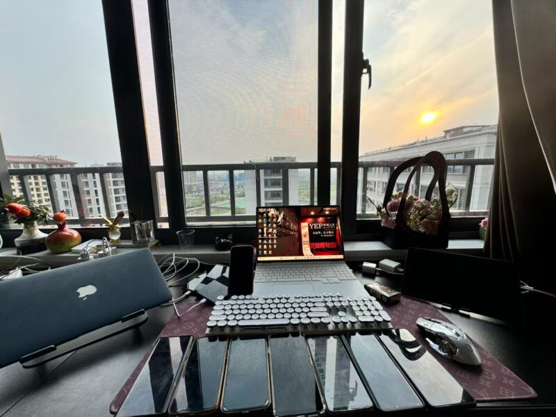 为什么有些人能够变得很优秀？（此文无价)-知鸿阁